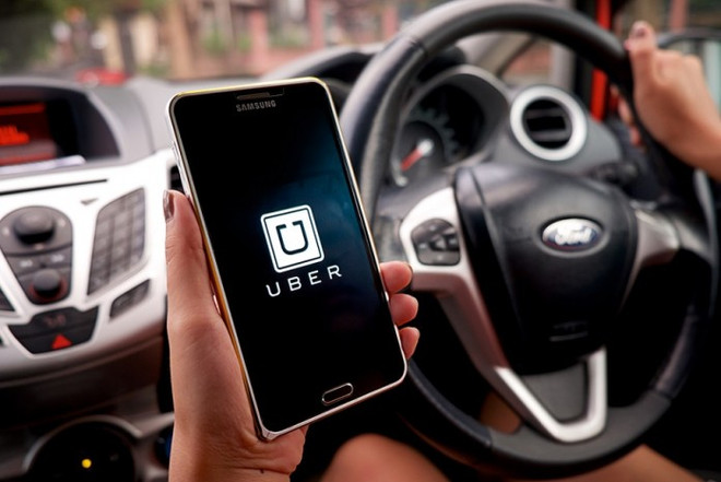 Nam Phi tìm giải pháp chấm dứt bạo lực giữa lái xe taxi và Uber ảnh 1