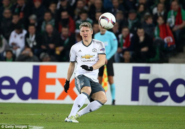 Schweinsteiger chính thức chia tay M.U, đầu quân Chicago Fire ảnh 2