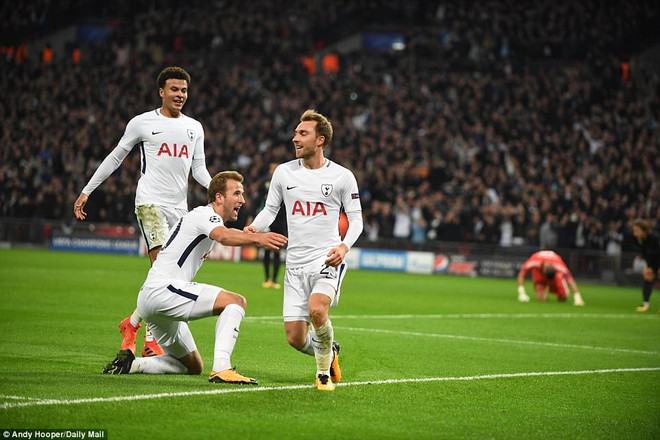 Tottenham hạ gục nhà vô địch Real, giành vé vào vòng knock-out ảnh 1