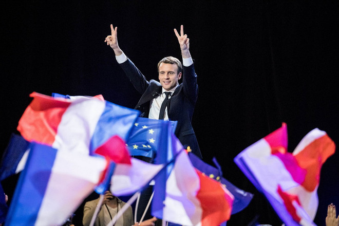 Ứng cử viên Macron. (Nguồn: Bloomberg) Tổng thống Pháp Hollande kêu gọi cử tri bỏ phiếu cho ông Macron ảnh 2