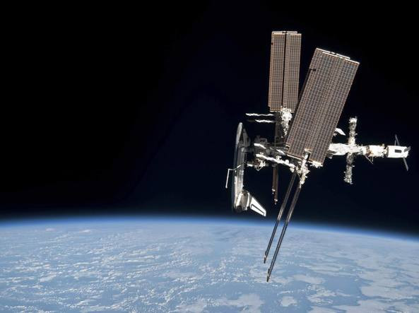 Mỹ bắt đối tượng vận chuyển thiết bị quân sự bị cấm về Trung Quốc ảnh 1