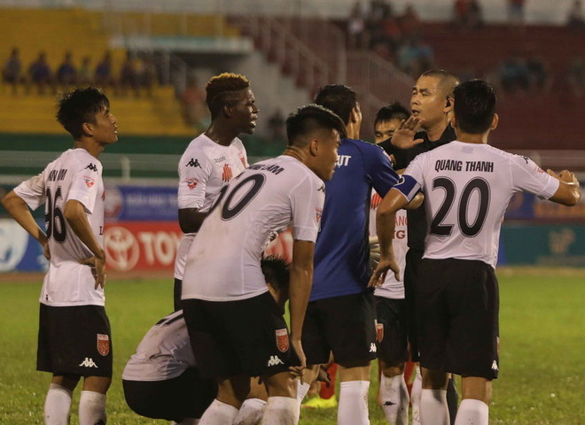 Long An - Hoàng Anh Gia Lai: Sau màn "hài kịch" sẽ là gì? ảnh 1