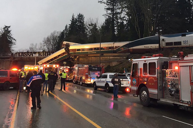 Hé lộ nguyên nhân vụ tai nạn đường sắt nghiêm trọng ở Mỹ ảnh 2