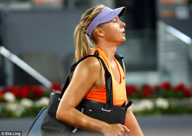 Maria Sharapova bại trận trước Bouchard ở “cuộc chiến sắc đẹp” ảnh 1