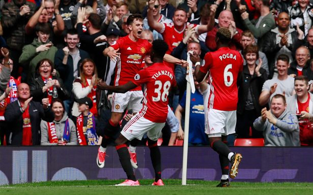 M.U lập hàng loạt kỷ lục trong ngày hạ màn Premier League ảnh 2