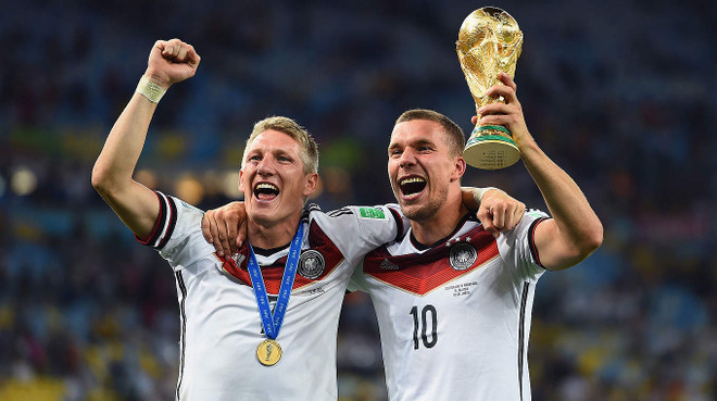 Podolski-Schweinsteiger: Một tình bạn đặc biệt trên sân cỏ! ảnh 1