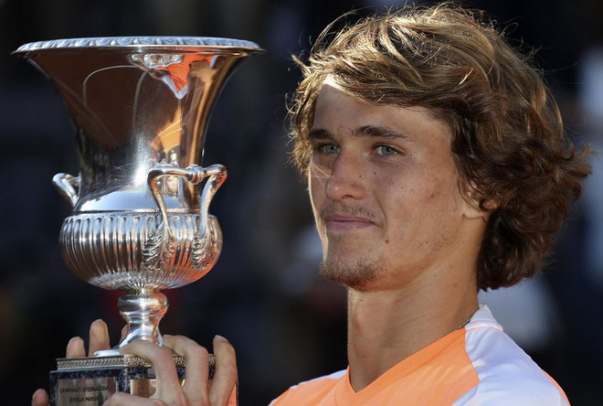 Hạ gục Djokovic, Alexander Zverev lần đầu vô địch Rome Masters ảnh 1