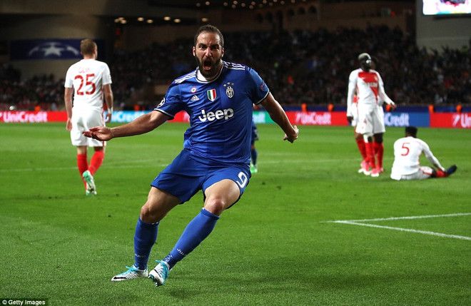 Gonzalo Higuain lập cú đúp, Juventus rộng cửa vào chung kết ảnh 1