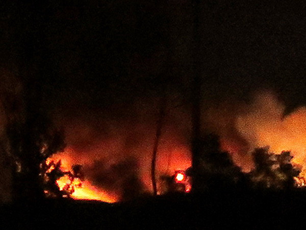 [Video] Israel không kích phá hủy kho đạn dược của Syria ảnh 1