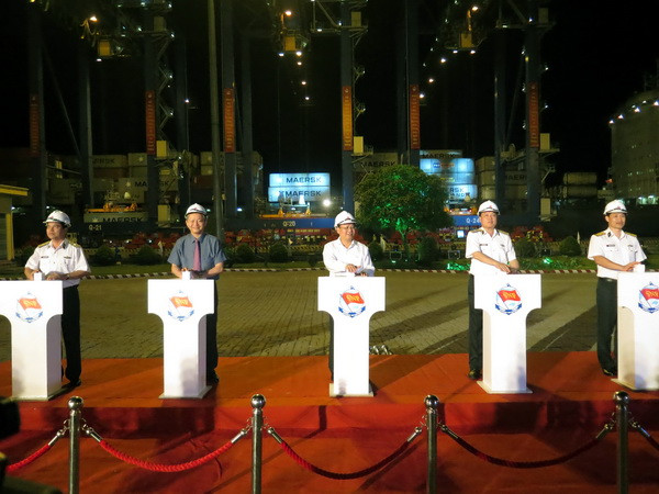 TP.HCM: Phát lệnh làm hàng đầu xuân tại Tân Cảng-Cát Lái ảnh 1