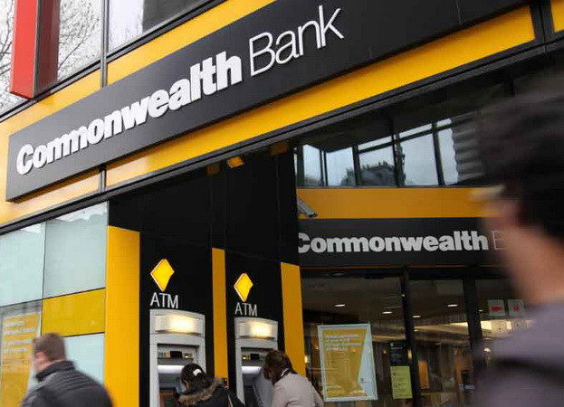 Ngân hàng lớn nhất Australia bị cáo buộc "lơ là" hàng tỷ USD ảnh 1