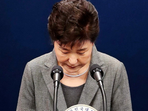 Hàn Quốc: Hàng trăm nghệ sỹ nộp đơn kiện Tổng thống, cựu quan chức ảnh 1