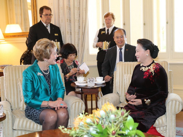 Chủ tịch Quốc hội Nguyễn Thị Kim Ngân gặp Thống đốc bang Tây Australia ảnh 3