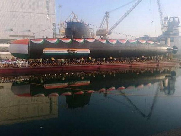 Ấn Độ giới thiệu tàu ngầm lớp Kalvari thứ hai mang tên Khanderi ảnh 1