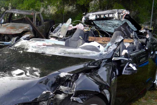 Mỹ chấm dứt điều tra vụ tai nạn chết người liên quan đến Tesla ảnh 1
