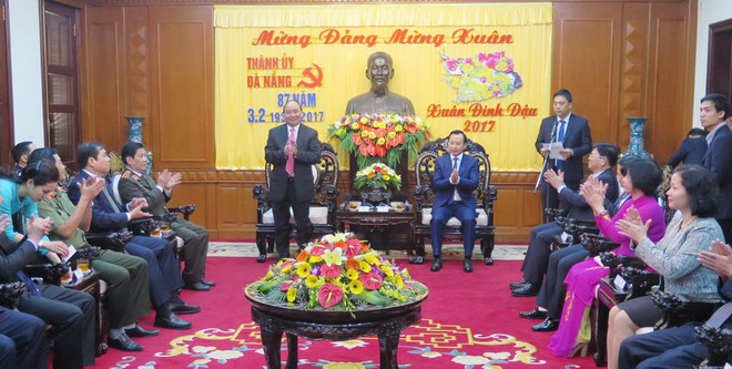 Thủ tướng "xông đất," chúc Đà Nẵng tổ chức thành công APEC 2017 ảnh 2