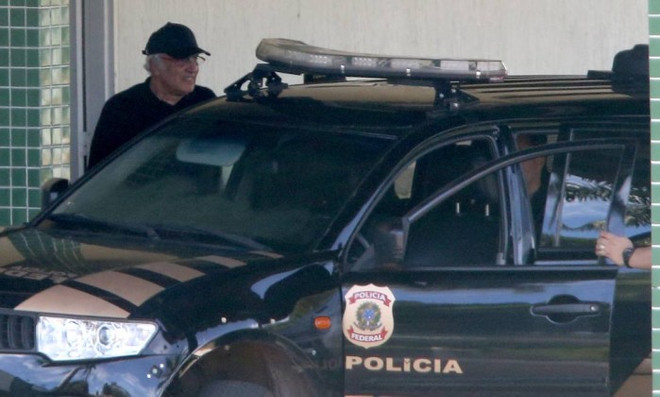 Brazil bắt giữ nghi can trung gian đưa hối lộ trong vụ Petrobras ảnh 1