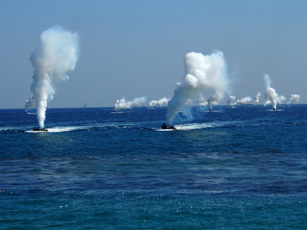 Hàn-Nhật-Mỹ tổ chức diễn tập chống tàu ngầm của Triều Tiên ảnh 1