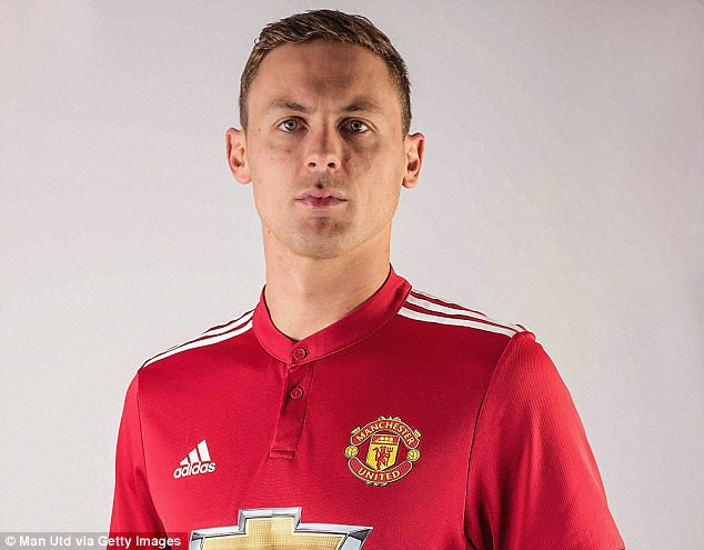 Nemanja Matic chính thức gia nhập CLB Manchester United ảnh 1