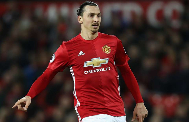 Zlatan Ibrahimovic thiết lập kỷ lục mới tại Premier League ảnh 1