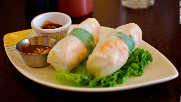 Phở và Gỏi cuốn của Việt Nam lọt tốp 30 món ăn ngon nhất thế giới ảnh 2
