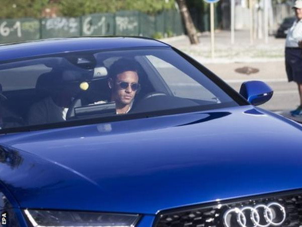 Neymar đã được phép rời Barcelona để gia nhập Paris St-Germain ảnh 1