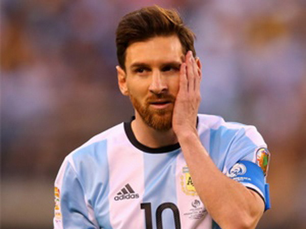 World Cup 2018: Ronaldo đưa BĐN đến Nga, Messi ngồi nhà? ảnh 2