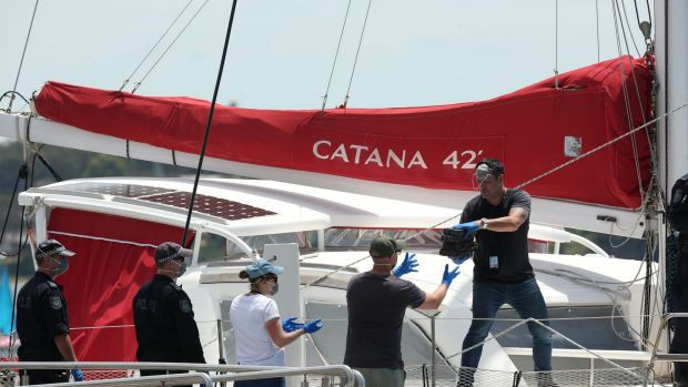 Cảnh sát Australia bắt giữ lượng ma túy lớn giấu trên du thuyền ảnh 1