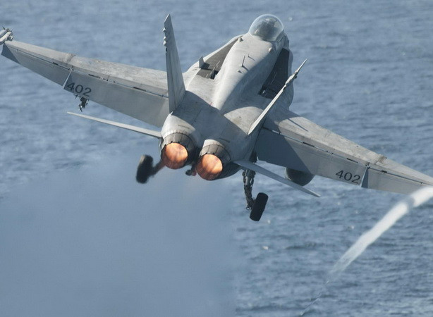 Iran chỉ trích thương vụ mua sắm vũ khí khổng lồ của Saudi Arabia ảnh 1