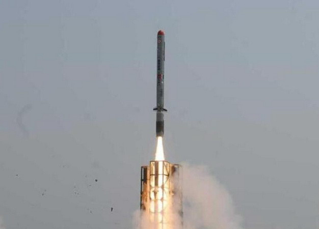 Ấn Độ thử thành công tên lửa đánh chặn siêu thanh tự chế tạo ảnh 1