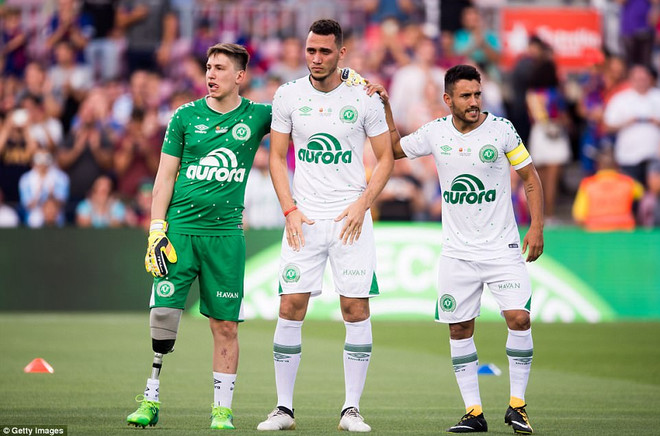 Barcelona đánh bại Chapecoense ở trận cầu nhiều cảm xúc ảnh 3