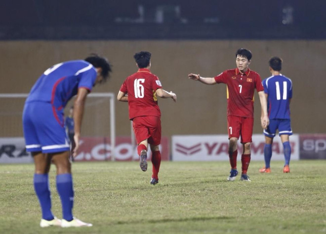 Công Phượng ghi bàn may mắn, cứu thua cho đội tuyển Việt Nam ảnh 2