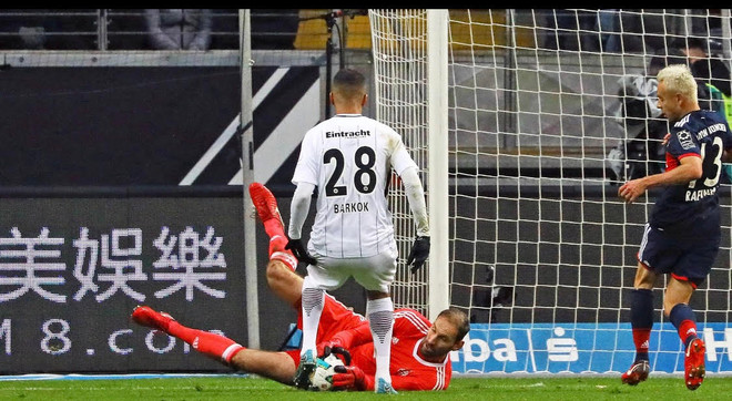 Tom Starke: Thủ thành đã nghỉ hưu giúp Bayern giành chiến thắng ảnh 3