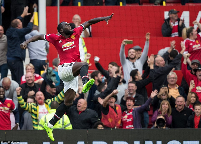 Vùi dập Everton, M.U vẫn xếp sau Man City do... bảng chữ cái ảnh 3