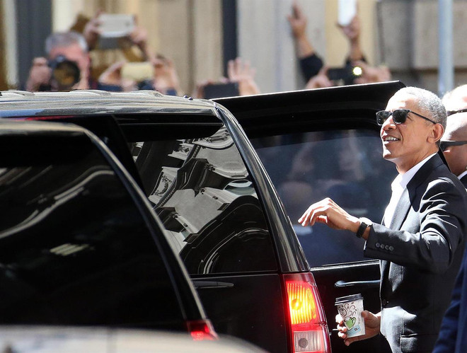 Choáng với đoàn hộ tống hùng hậu của ông Barack Obama ở Italy ảnh 2