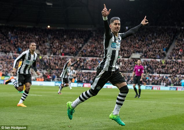 Newcastle United chính thức giành vé trở lại Premier League ảnh 1