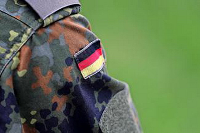 Bộ Quốc phòng Đức điều tra sỹ quan bị cáo buộc âm mưu khủng bố ảnh 1