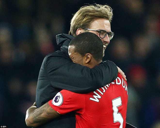 Chelsea và M.U nối dài mạch thắng, Liverpool hạ Man City ảnh 3