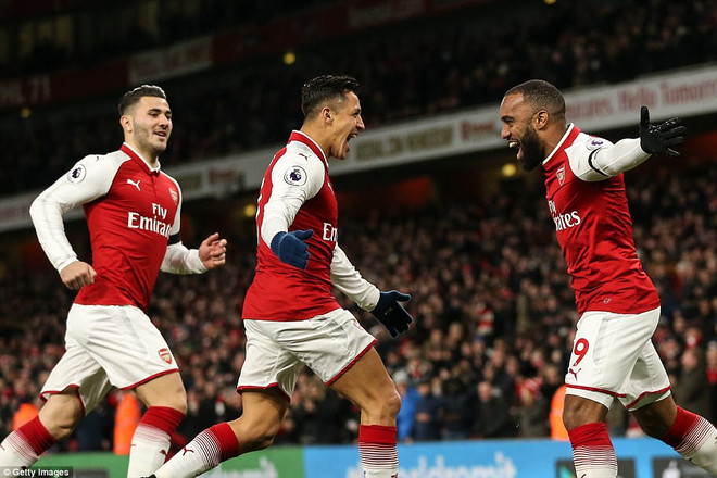Manchester City giành chiến thắng nghẹt thở, Arsenal hủy diệt ảnh 2