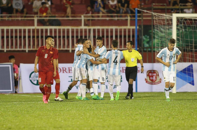 Hà Đức Chinh lập công, U20 Việt Nam thua đậm U20 Argentina ảnh 3