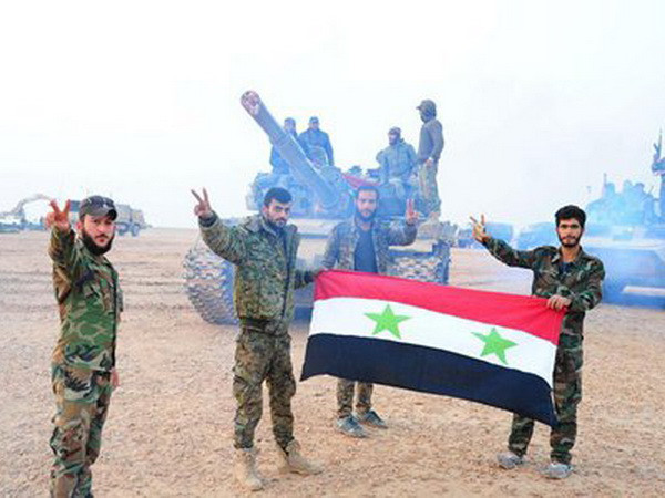 Vây hãm al-Bukanal, quân đội Syria truy quét IS ở sào huyệt cuối cùng ảnh 1