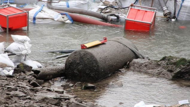 Ba Lan sơ tán hàng nghìn người sau khi phát hiện bom nặng 500kg ảnh 1