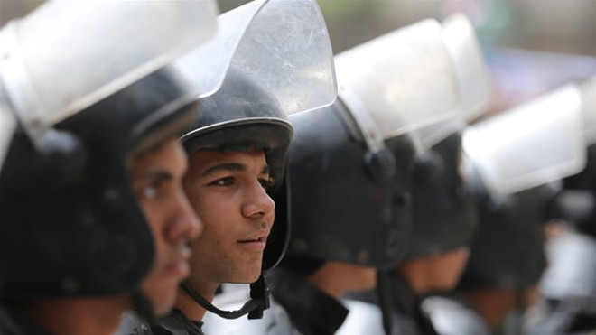 Ai Cập: Nhiều cảnh sát thiệt mạng trong khi truy quét khủng bố ảnh 1