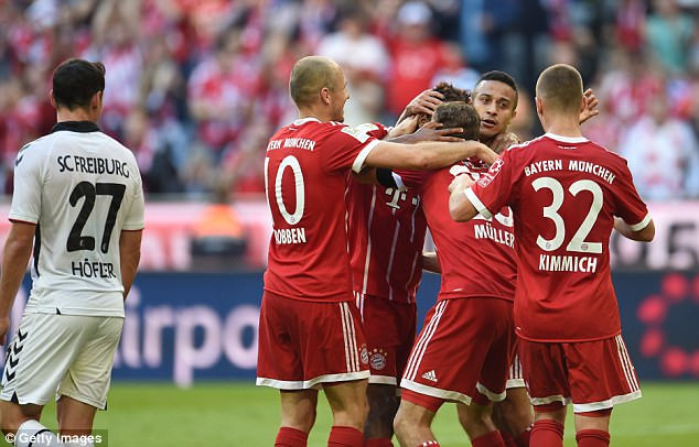 Bayern thắng tưng bừng, Dortmund đứt mạch bất bại sau 30 tháng ảnh 1