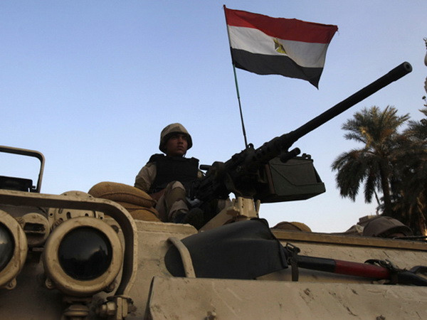 Quân đội Ai Cập tiêu diệt 6 phần tử khủng bố ở Bắc Sinai ảnh 1