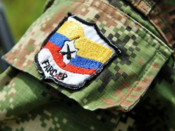 Colombia cho phép không kích các nhóm FARC không ủng hộ hòa bình ảnh 1