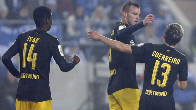 Man City, Arsenal nhọc nhằn vượt ải, M.U chạy đà hoàn hảo ảnh 3