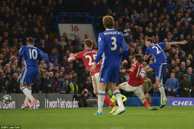 Đẩy Boro xuống hạng, Chelsea chỉ cách chức vô địch đúng 1 trận ảnh 4