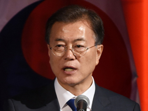 Phe đối lập kêu gọi Tổng thống Hàn Quốc bảo vệ chủ quyền ảnh 1