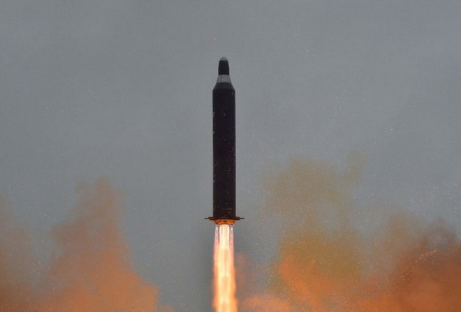 Quân đội Hàn Quốc xác định loại tên lửa Triều Tiên mới phóng thử ảnh 1